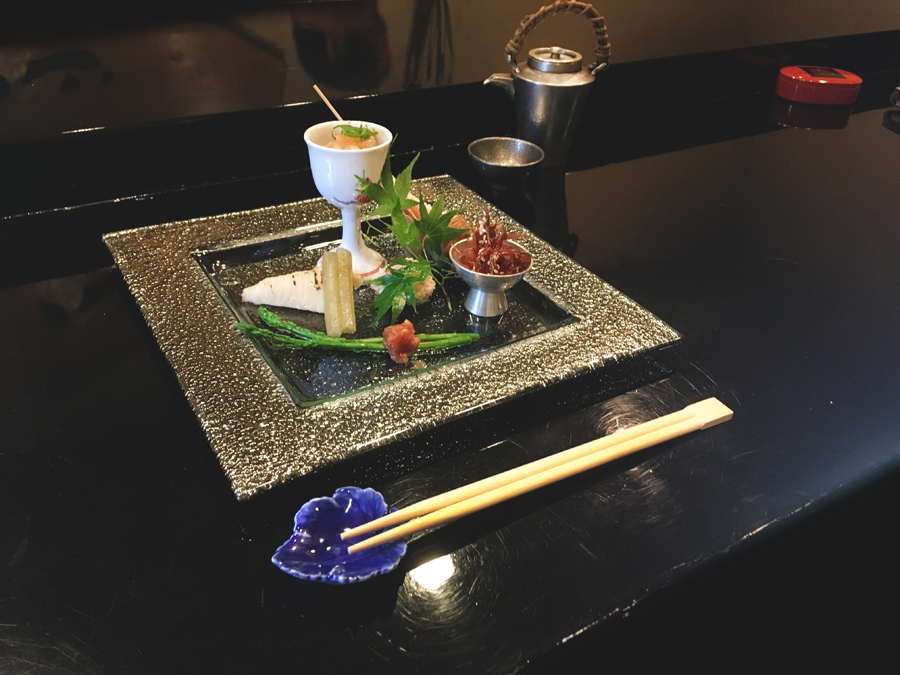 【竹双生箸】 ポピュラーな竹の割箸。